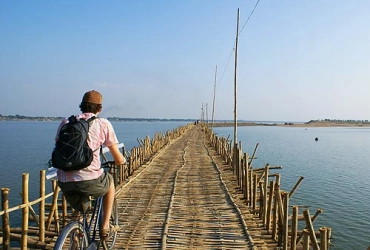 Phnom Penh – Kampong Cham - Kratie (B/L/-)