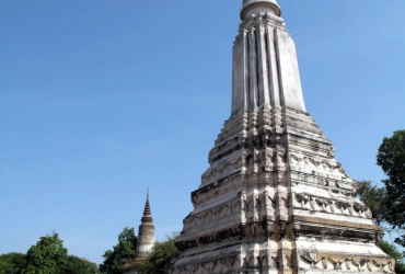 Phnom Penh - Kampong Chhnang (à vélo : 85km) (-/L/-) 