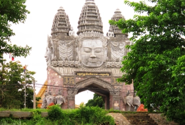 Siem Reap - Battambang (pas de vélo) (B/L/-)