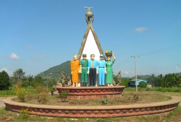 Battambang - Pailin (à vélo : 89km) (B/L/-)