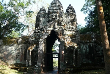 Siem Reap – Quatre temples principaux d’Angkor (B/L/-)