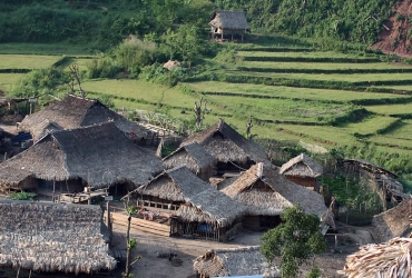 Luang Namtha - Lak Kham Kao - Camping Akha "ZNP Nam Ha" (B, L, D)