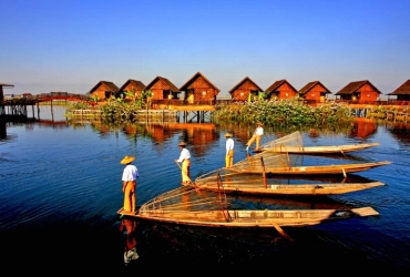 Lac Inle – Heho  Yangon  Départ (B)