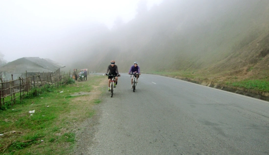 Circuit combiné Laos - Vietnam à vélo : Aventure indochinoise de Luang Prabang à Hanoi