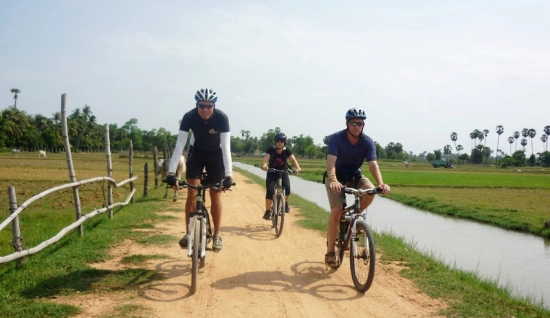 Itinéraire de Phnom Penh à Siem Reap à vélo : traversant la frontière thaïlandaise