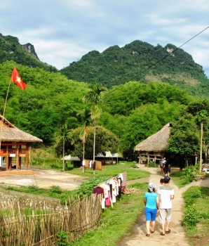 Excursion à Mai Chau : Trekking à Mai Chau - Hang Kia en 2 jours