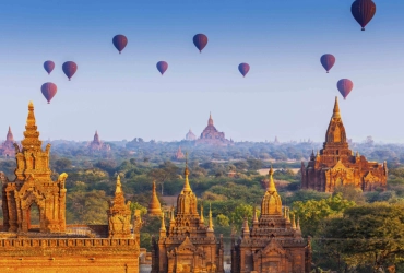 Temples et villages de Bagan avec croisière au coucher du soleil (B)