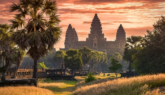 Phnom Penh à Siem Reap 3 jours : Histoire, Culture et Paysages du Cambodge