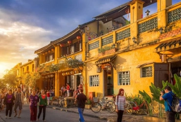 Hue – Danang – Hoian (B)