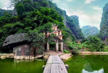 Cuc Phuong – Ninh Binh (B, L)