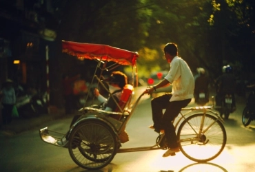 Arrivée à Hanoi – Cyclo-pousse (-/-/-)