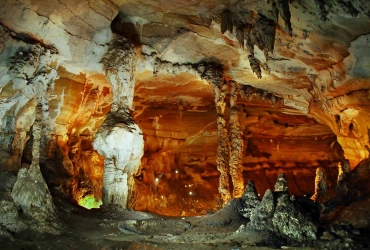 Vallée de Ma Da – Grotte de Tra Ang – Phong Nha (B, L)