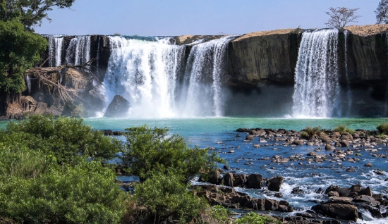 Petit circuit à Dak Lak : Découverte de Buon Ma Thuot et des chutes d'eau une journée