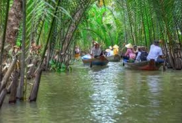 Saigon  - Ben Tre (B/L/D)