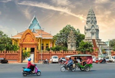 Phnom Penh - Guide - (B)