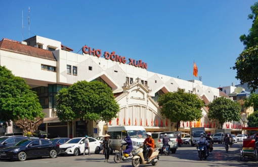 Le marché Dong Xuan, premier centre commercial de Hanoï