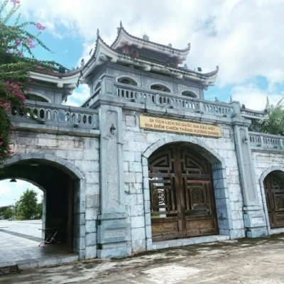 Forteresse antique de Xuong Giang