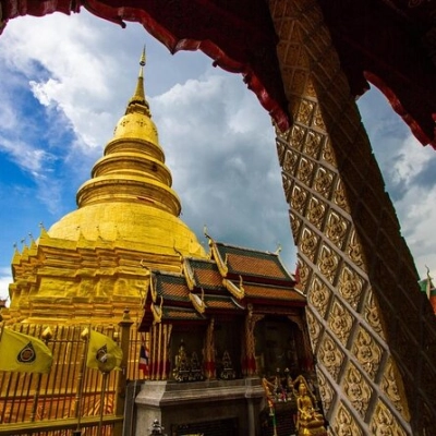 Wat Phra That Hariphunchai