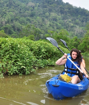 Kayaking & trekking dans le parc de Ba Be 2 Jours