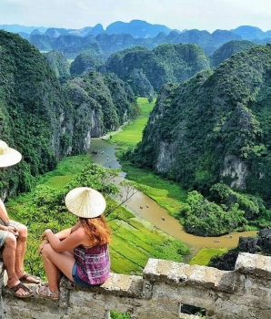 Excursion à Ninh Binh d'une journée : Tam Coc & Grotte de Mua