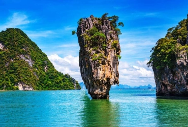 Krabi – L’île de James Bond en bateau (B, L)  Tour collectif avec guide anglophone