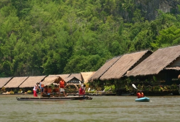 Kanchanaburi – Chutes d’Erawan – Kayak sur la rivière Kwai (B)