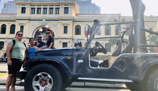 Excursion en Jeep à Saigon: Découverte de Saigon en jeep privé