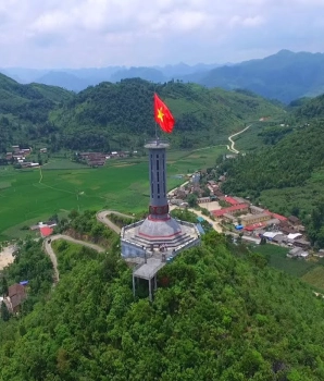 Exploration de Ha Giang 3 jours 2 nuits : Excursion dans les rochers