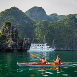 Excursion à la baie d'Ha Long: Tour kayak et plongée Baie Lan Ha - Ha Long