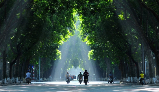 Une journée à Hanoi à moto : Découverte de la ville sur 2 roues