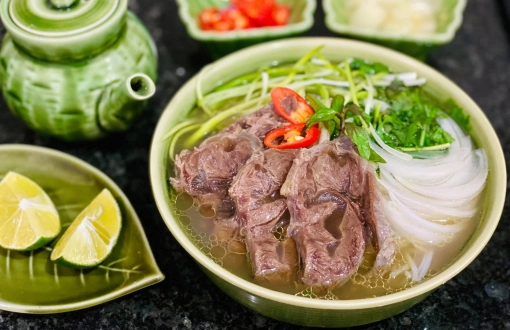 7 meilleurs restaurants Pho à Hanoi avec un goût authentique