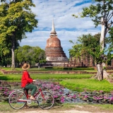 Excursion à vélo au parc historique et à la campagne de Sukhothai