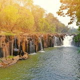 Voyage au Sud du Laos une semaine : Plongée dans la nature