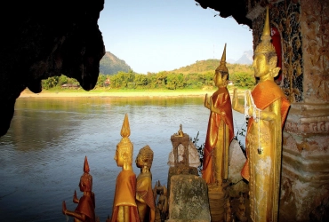 Luang Prabang - Grottes de Pak Ou (B, L)