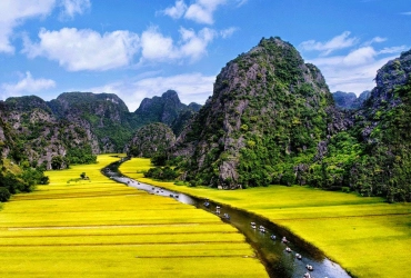 Ninh Binh – Tam Coc – Hoa Lu – Hanoi (B/L)