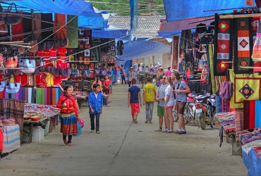 Lao Cai – Marché de Bac Ha – Sapa (B/L)