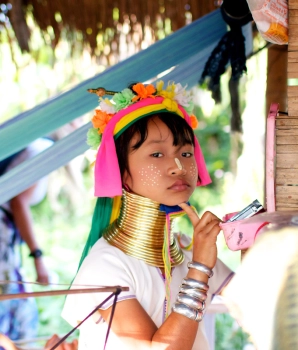 Excursion de randonnée à Chiang Rai 2 jours : Immersion dans la culture Karen et Lahu