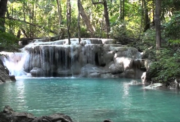 Randonnée à la cascade d’Erawan (B/L/-)