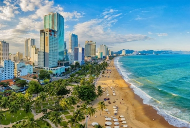 Arrivée à Nha Trang (L-D)