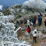 Circuit Mau Son 2 jours 1 nuit : découverte d’un paradis caché