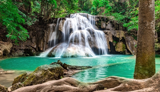 Excursion à Kanchanaburi 2 jours : Cascade d’Erawan et Parc national de Sai Yok