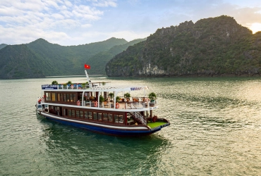 Visite de Binh Lieu à la cascade de Khe Van - Baie d'Halong pour la croisière de midi (B)