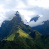 Voyage à pied Ha Giang 4 jours : Conquérir de la montagne Tay Con Linh