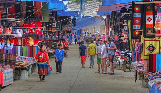 Trekking à Y Ty 3 jours 2 nuits : Évasion authentique à Lao Cai